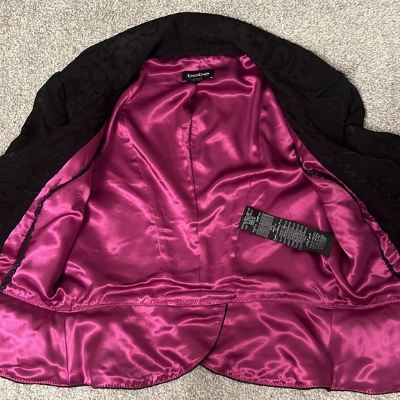 Bebe black 2 piece skirt & suit jacket size 4 🖤 - Picture 6 of 17